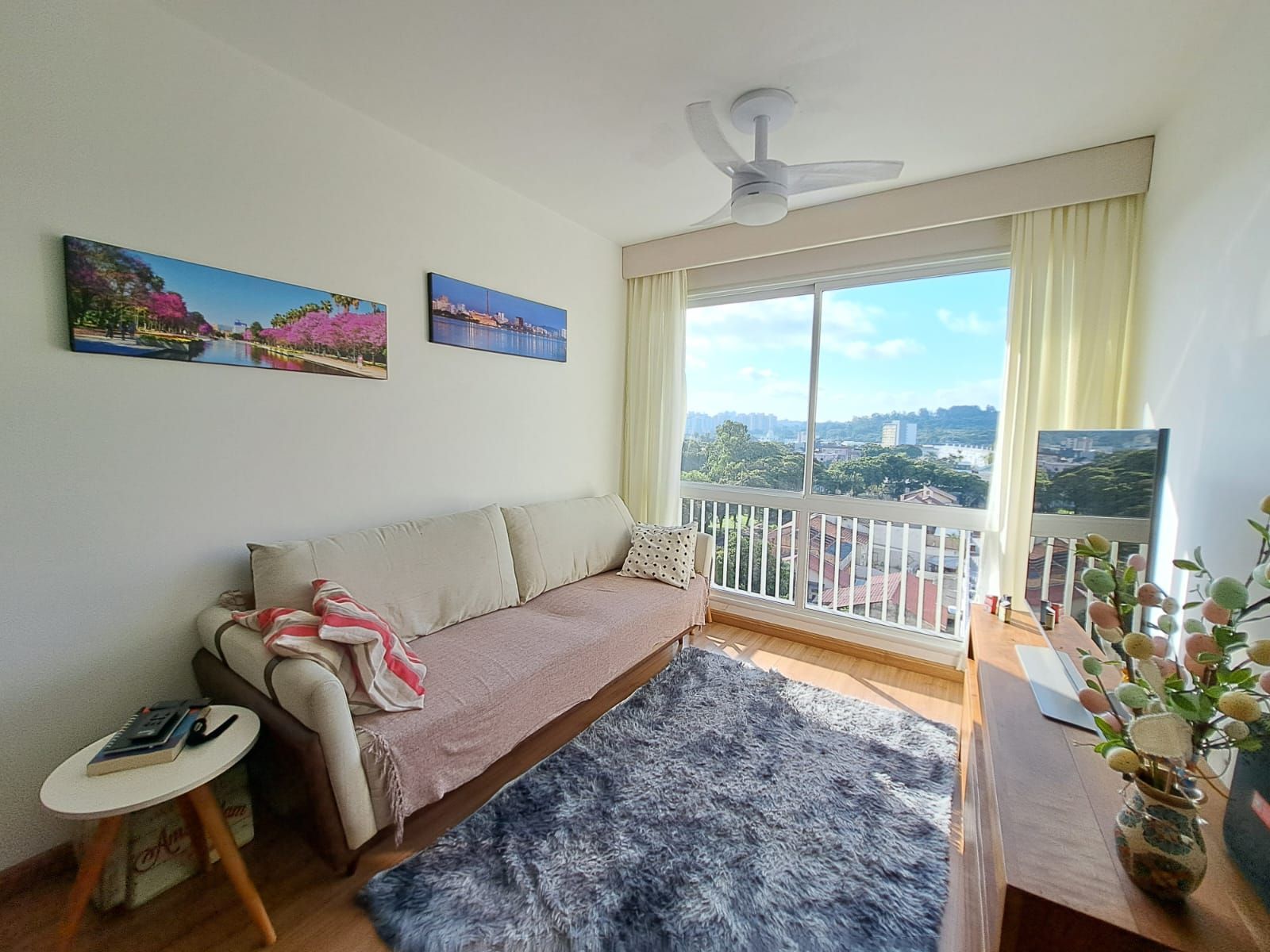 Apartamento com 70m², 3 dormitórios no bairro Partenon em Porto Alegre para Comprar