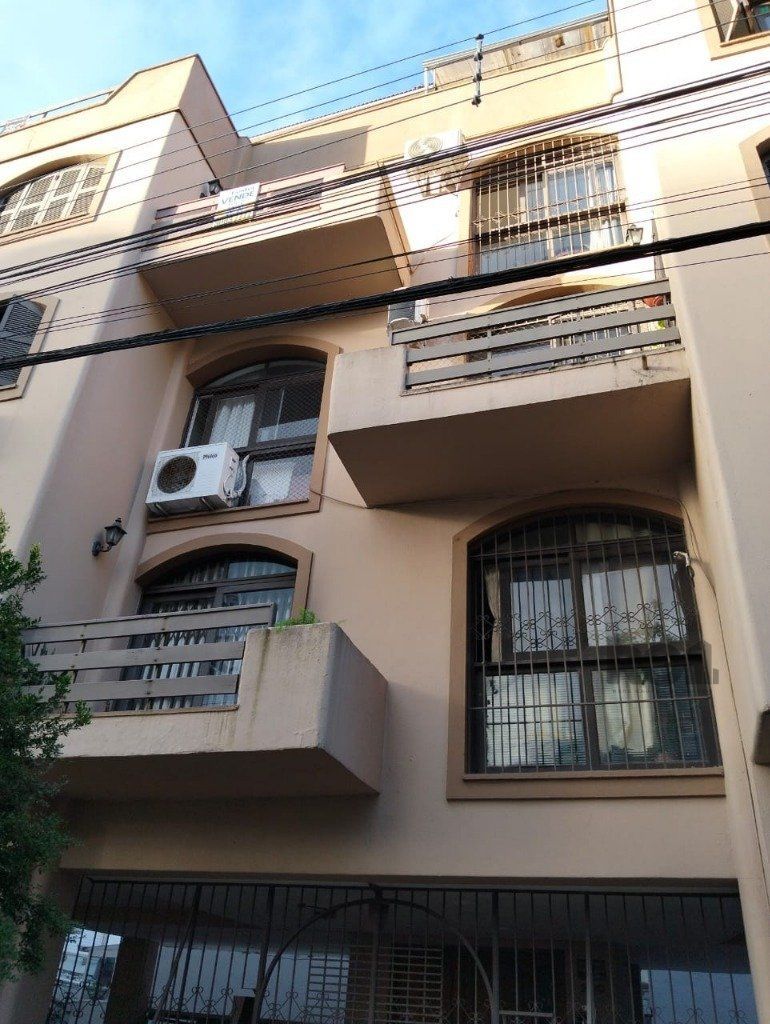 Cobertura, 3 dormitórios no bairro Cristal em Porto Alegre para Comprar