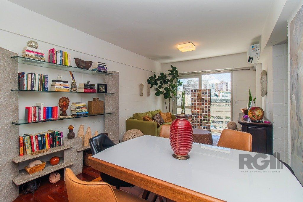Apartamento à venda com 2 quartos, 71m² - Foto 4