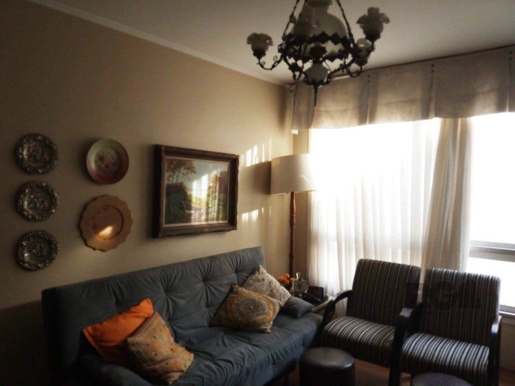 Apartamento à venda com 70m², 2 quartos no bairro Menino Deus em Porto Alegre