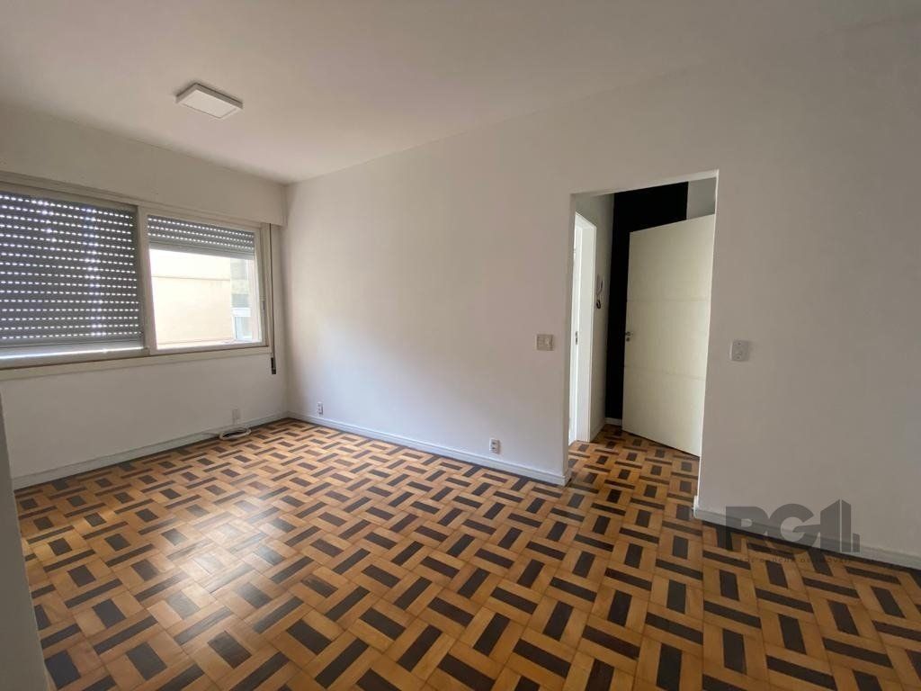 apartamento - 2 dorms- 1 vaga - Centro Histórico
