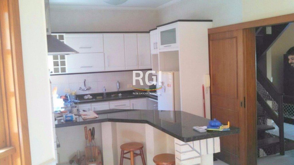 Casa de Condomínio à venda com 3 quartos, 240m² - Foto 13
