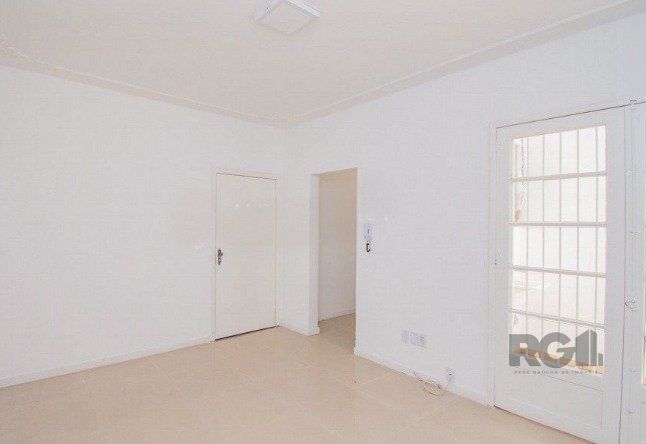 APARTAMENTO  JK -  1 dormitório - 22,00 m² - MENINO DEUS