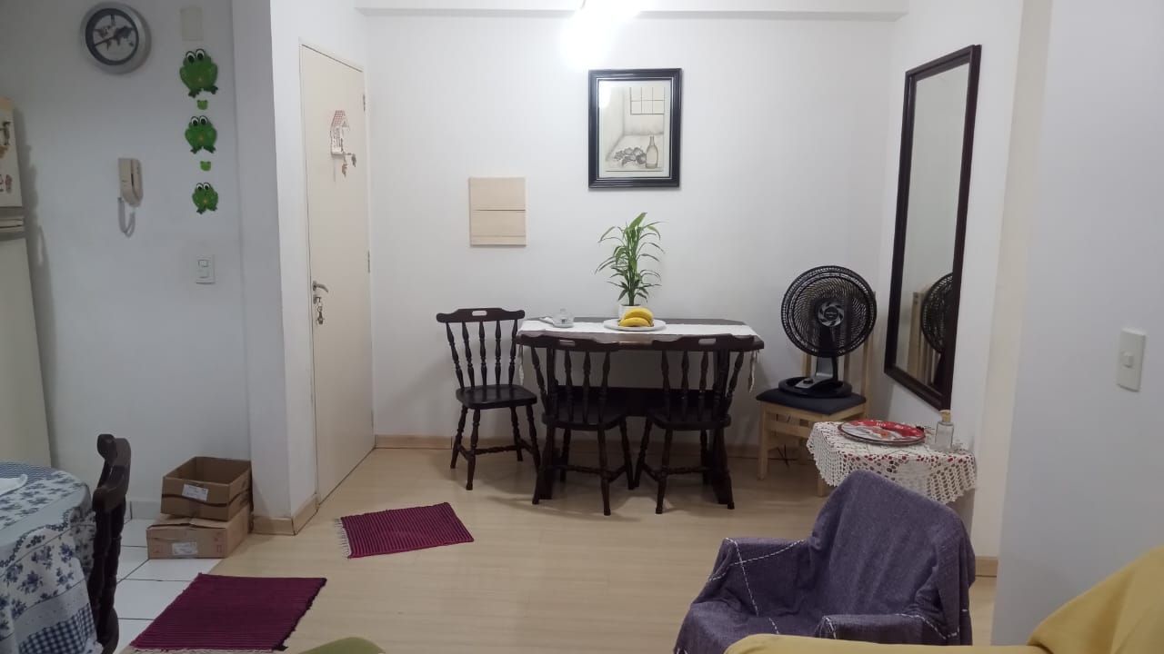 Apartamento à venda com 3 quartos, 67m² - Foto 2