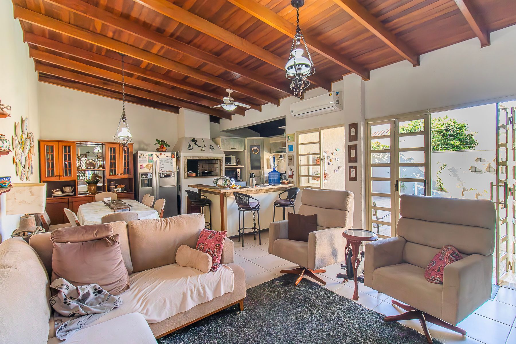 Casa à venda com 4 quartos, 179m² - Foto 5