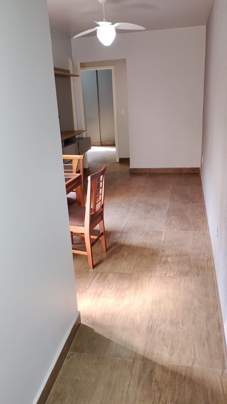 Apartamento Térreo, 02 dormitórios, 60,59m2 área privativa, quiosque com churrasqueira, Menino Deus — foto 5