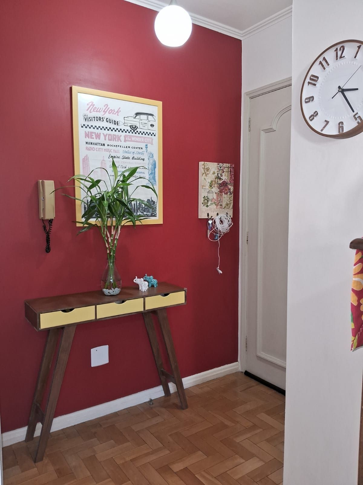 Apartamento à venda com 58m², 2 quartos, 1 vaga no bairro Menino Deus em Porto Alegre
