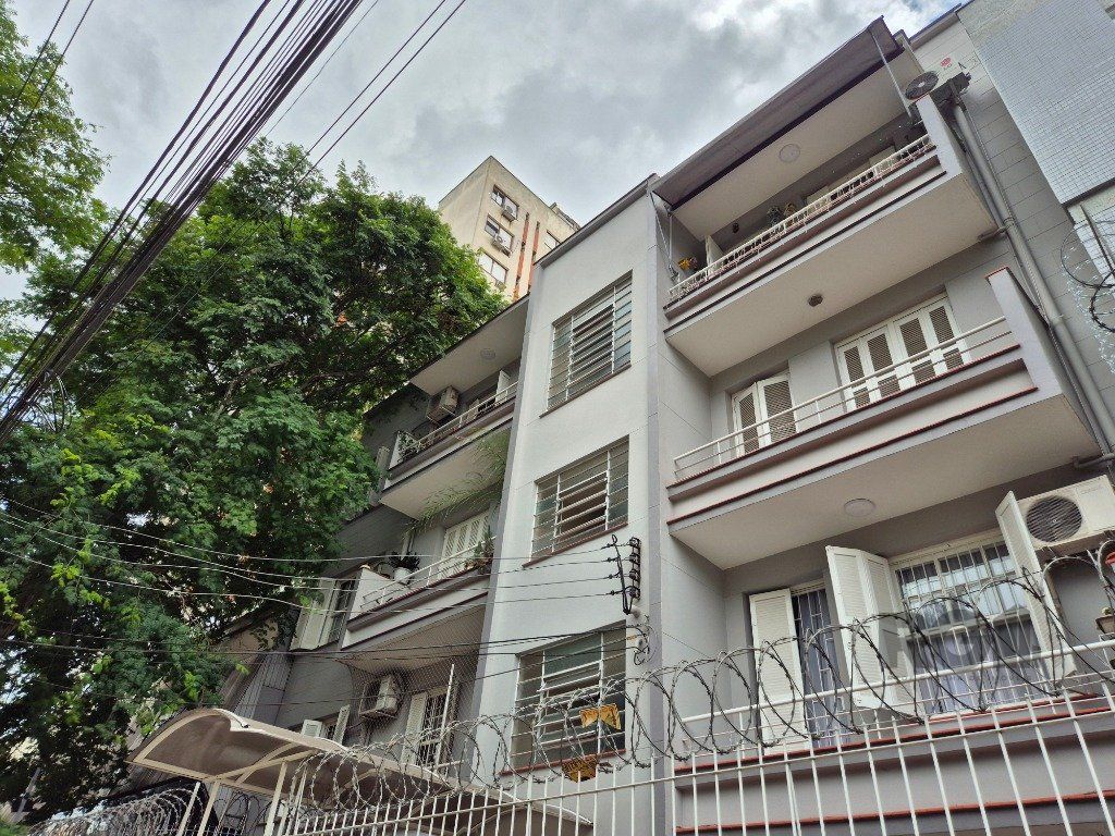 Apartamento à venda com 2 quartos, 67m² - Foto 1