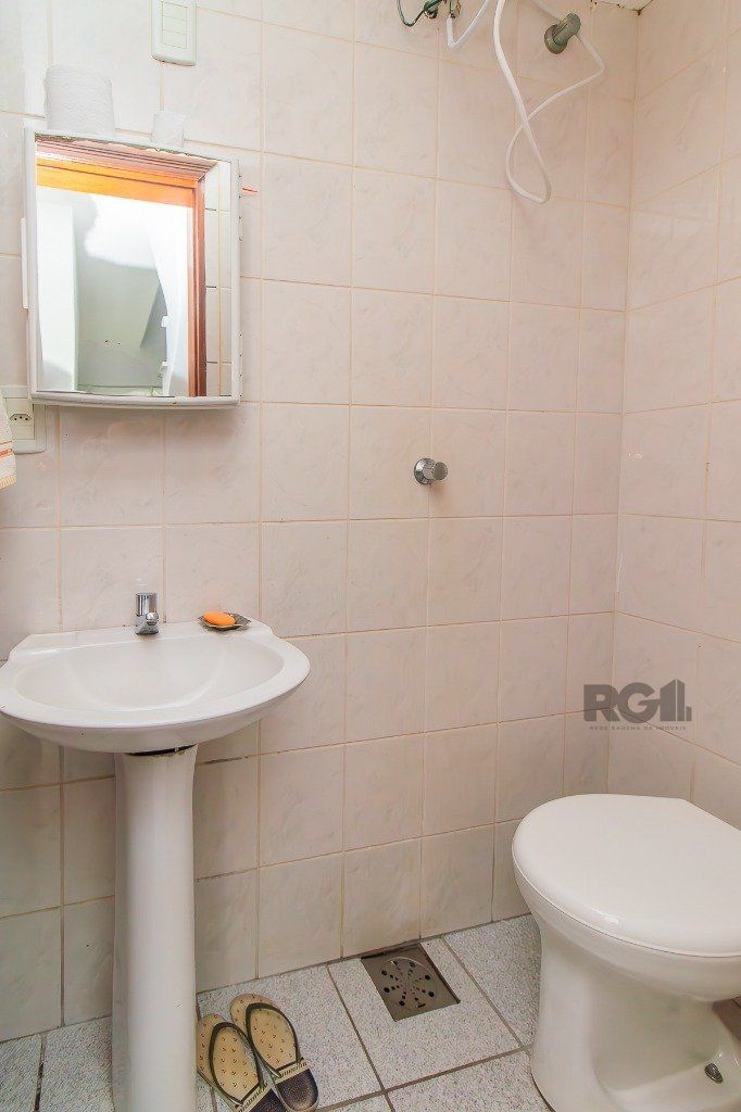 Casa de Condomínio à venda com 3 quartos, 183m² - Foto 35
