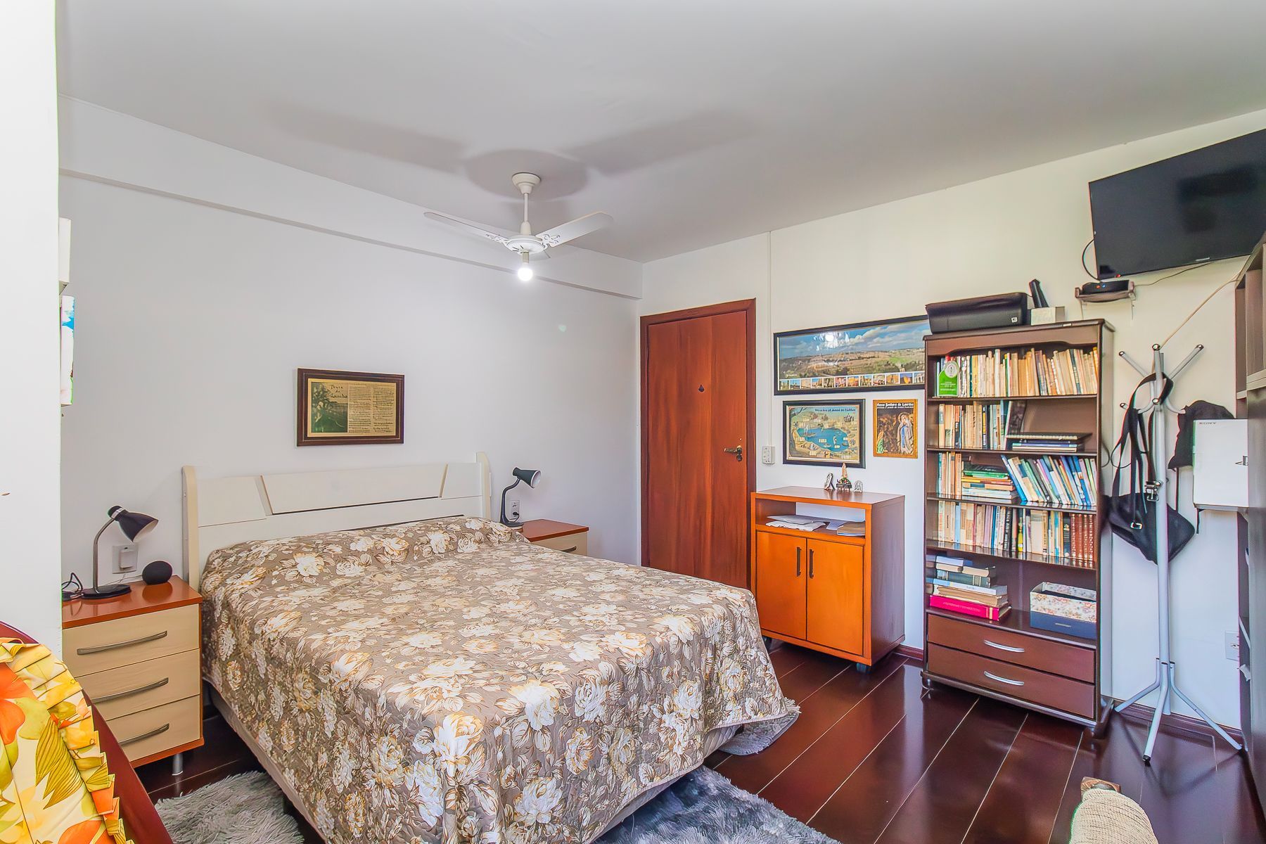 Casa à venda com 4 quartos, 179m² - Foto 10