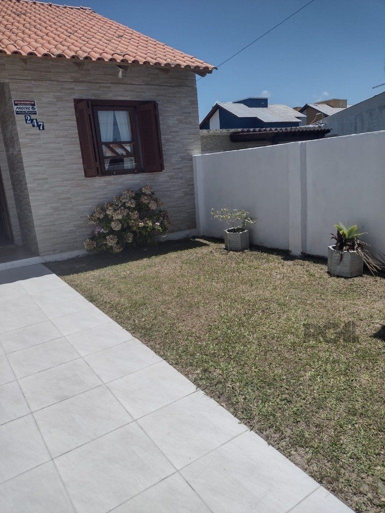 Casa à venda com 2 quartos, 57m² - Foto 8