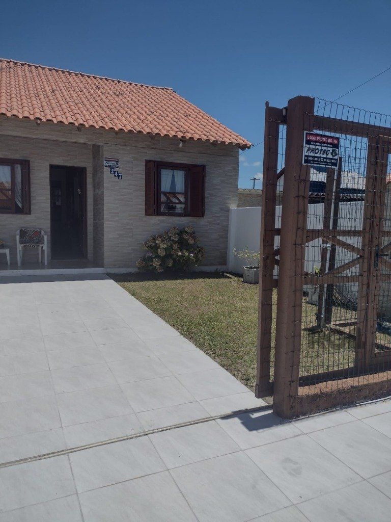 Casa à venda com 2 quartos, 57m² - Foto 2