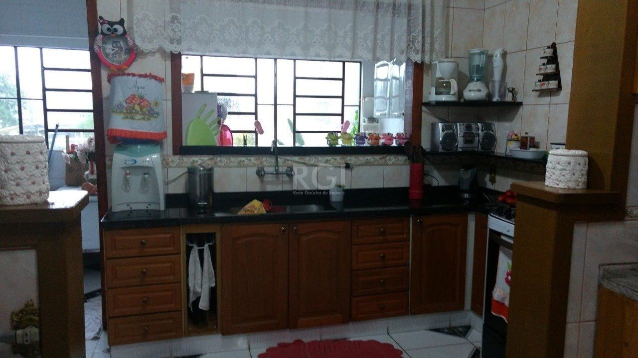 Casa à venda com 3 quartos, 240m² - Foto 11