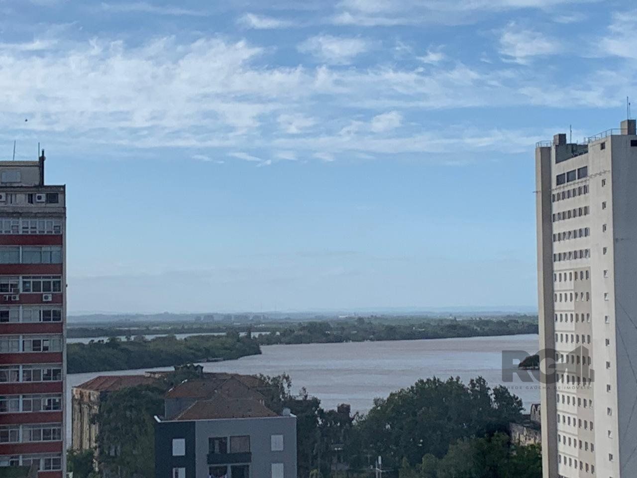 Sala Comercial à venda com 145m² no bairro Centro Histórico em Porto Alegre