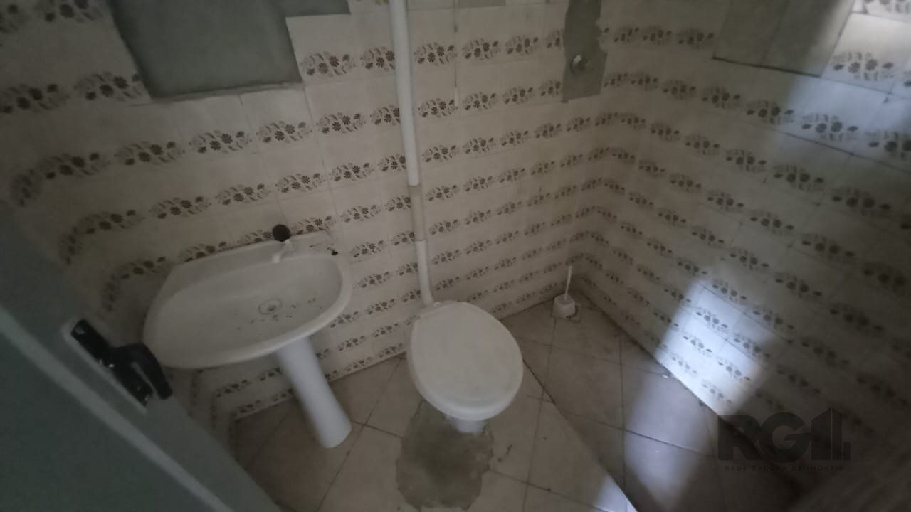 Casa à venda com 2 quartos, 51m² - Foto 16
