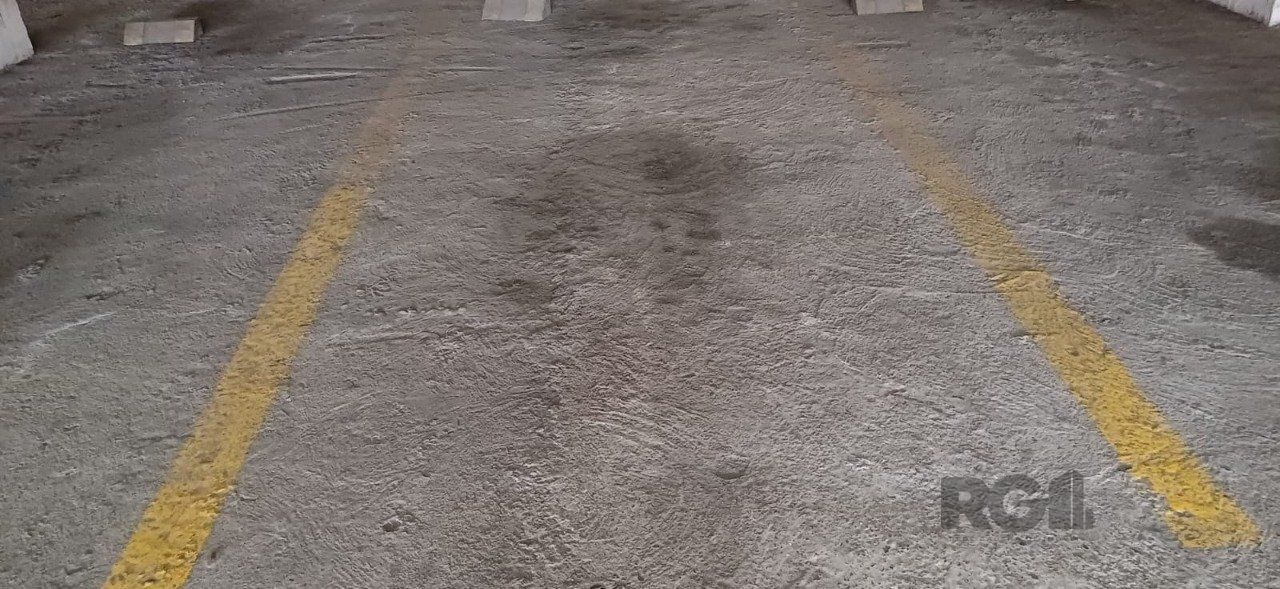 Box-Garagem, 33 m² - Foto 2