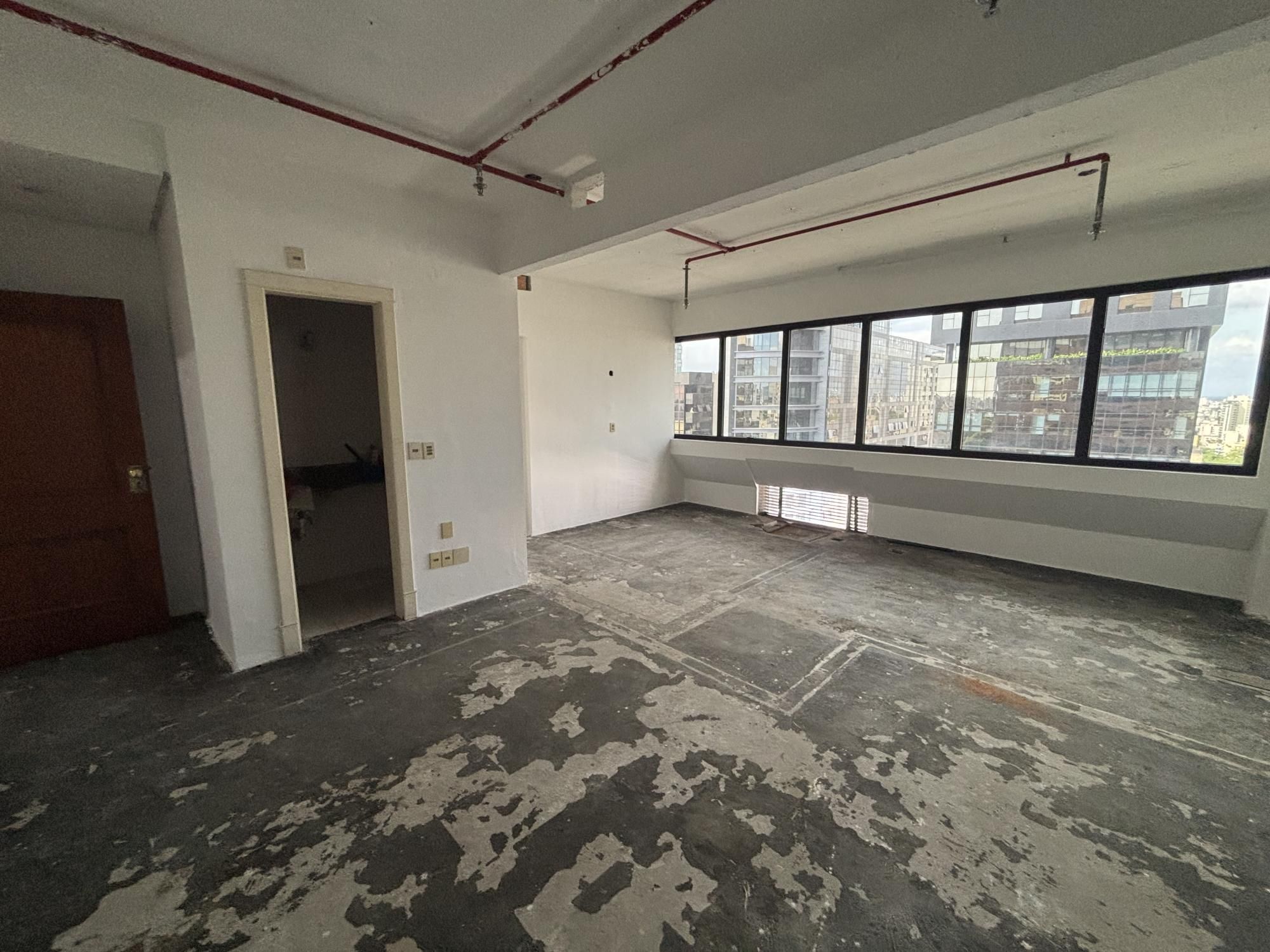 Conjunto Comercial-Sala à venda com 7 quartos, 309m² - Foto 17
