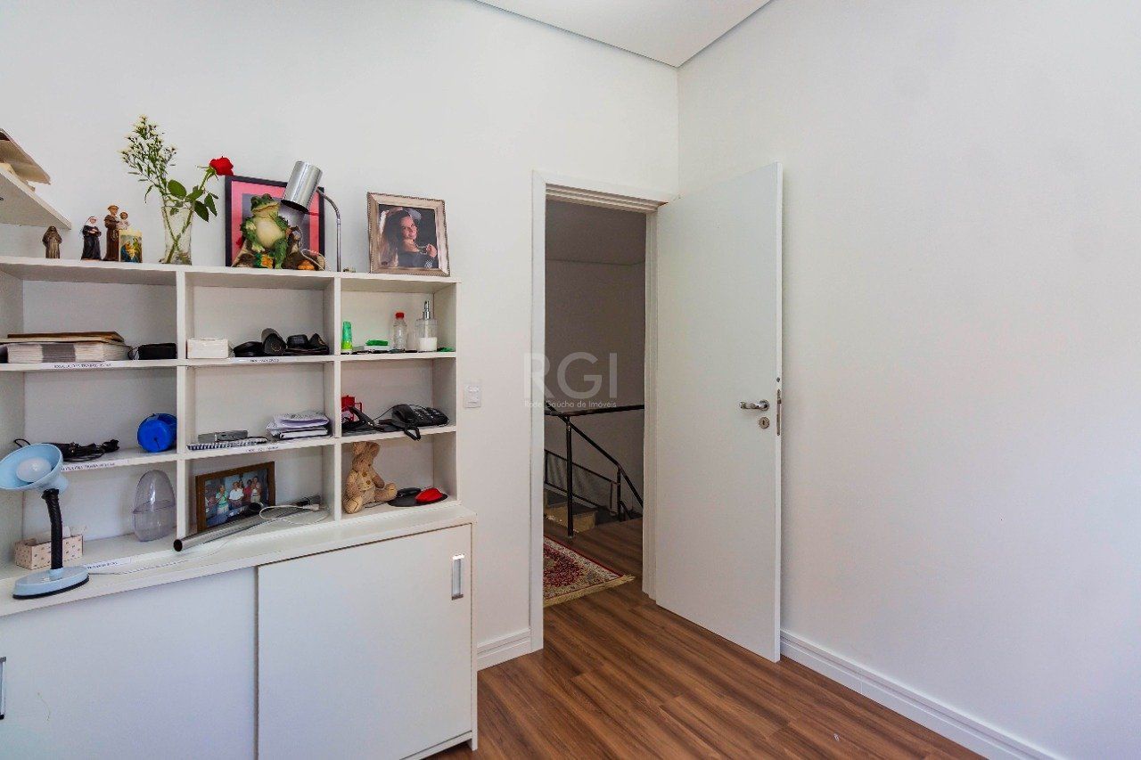 Casa, 3 quartos, 252 m² - Foto 36