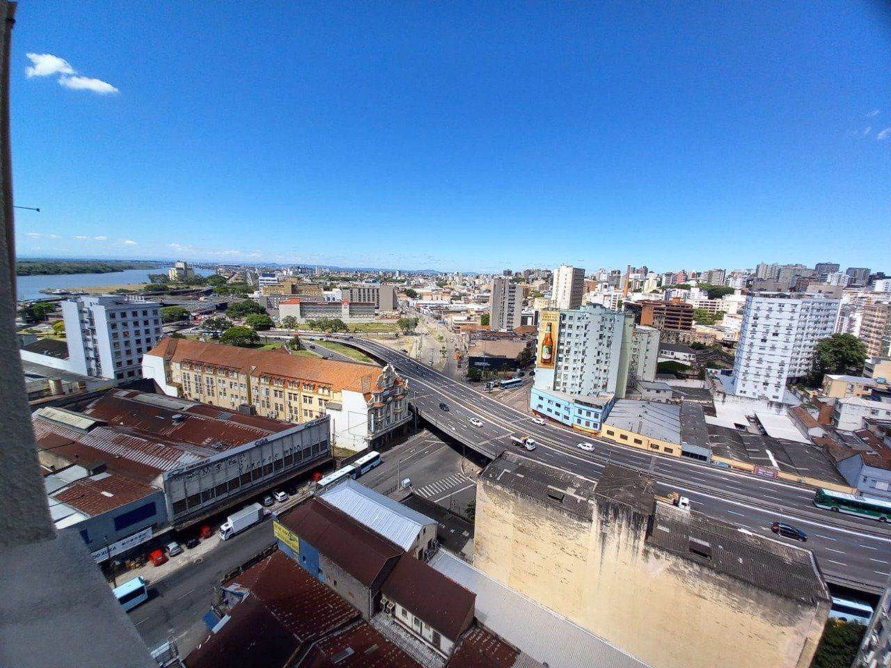 Apartamento à venda com 78m², 3 quartos no bairro Centro Histórico em Porto Alegre