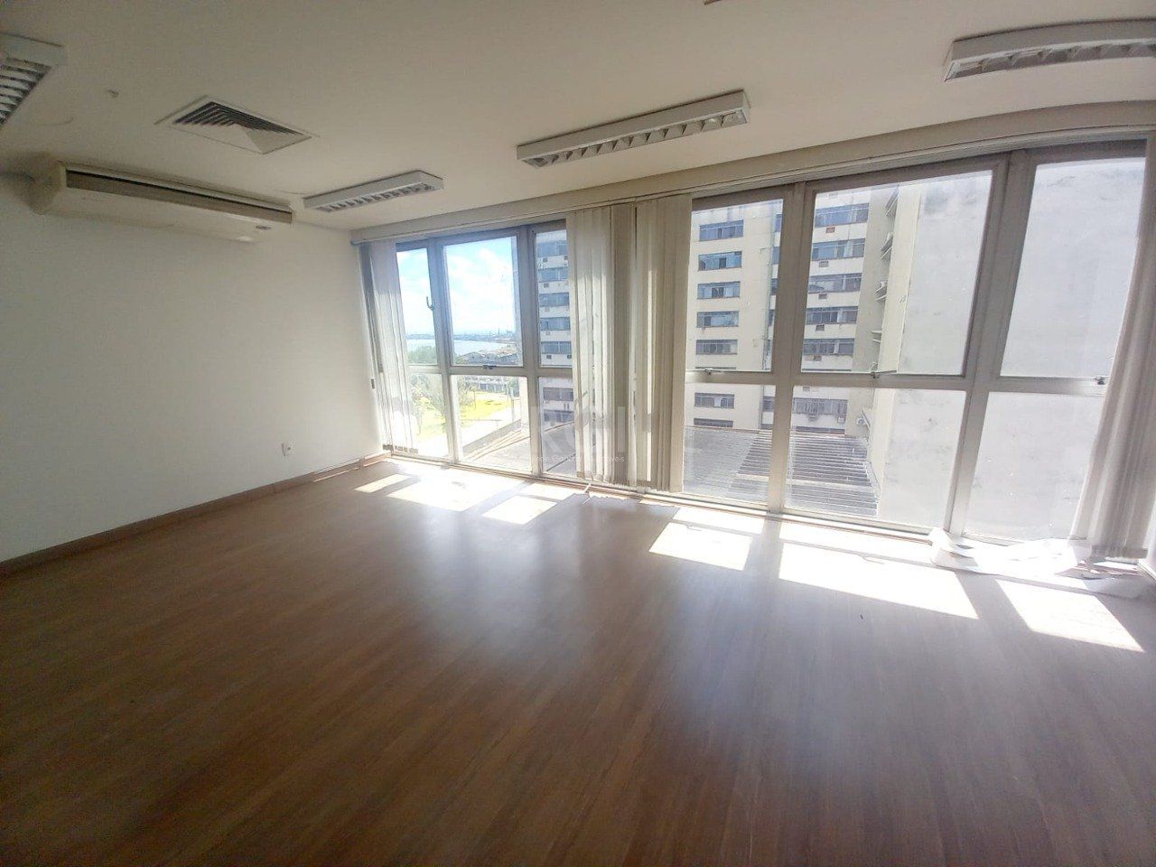 Sala-Conjunto, 47 m² - Foto 1