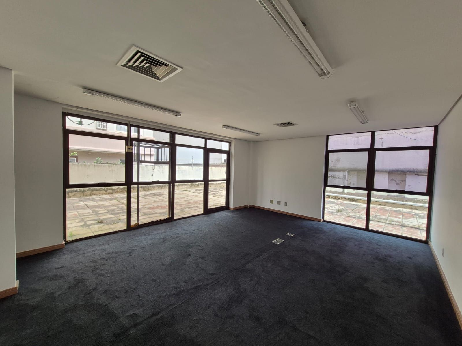 Depósito-Galpão-Armazém à venda com 2 quartos, 51m² - Foto 6