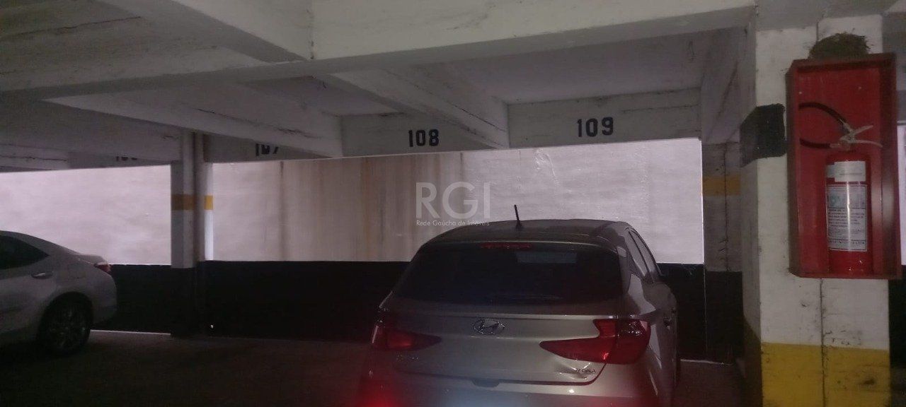 Box-Garagem, 25 m² - Foto 2