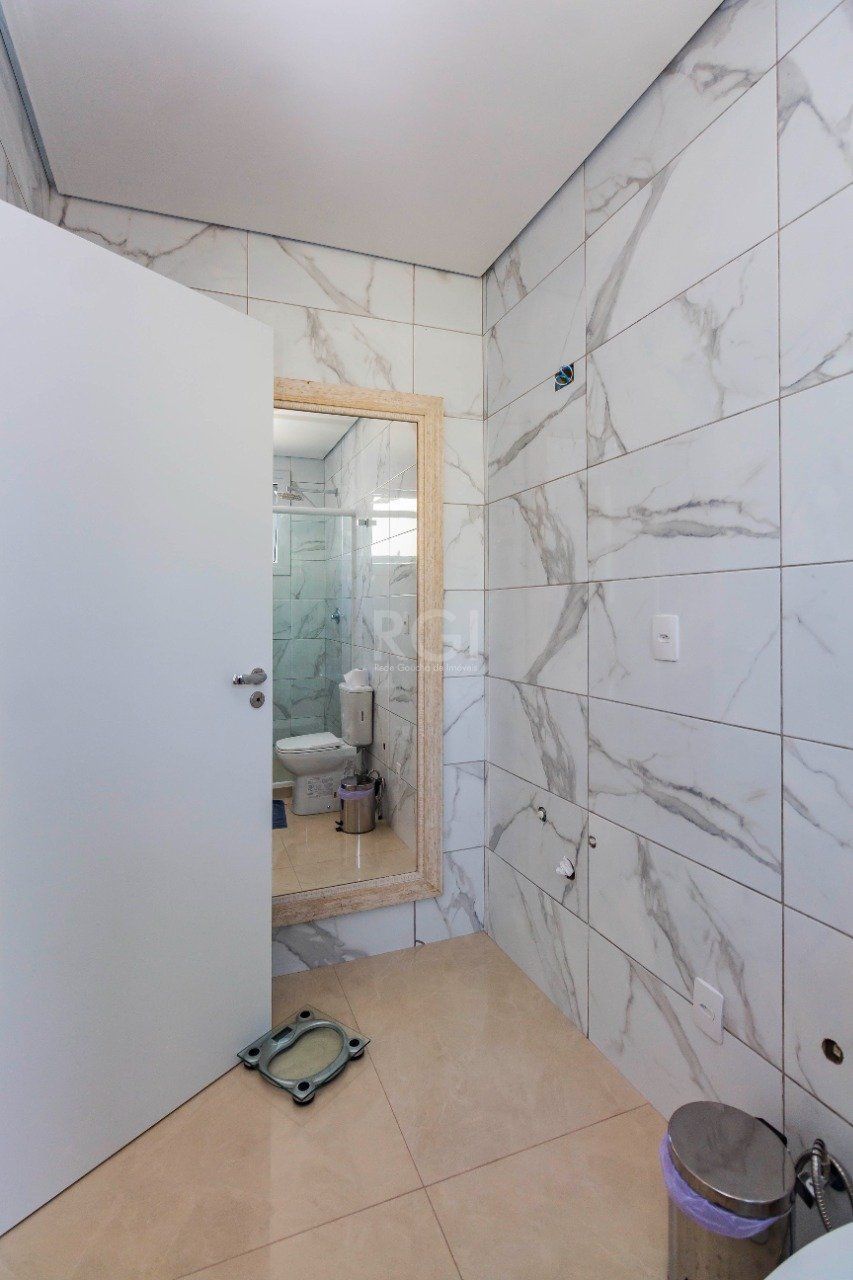 Casa, 3 quartos, 252 m² - Foto 33