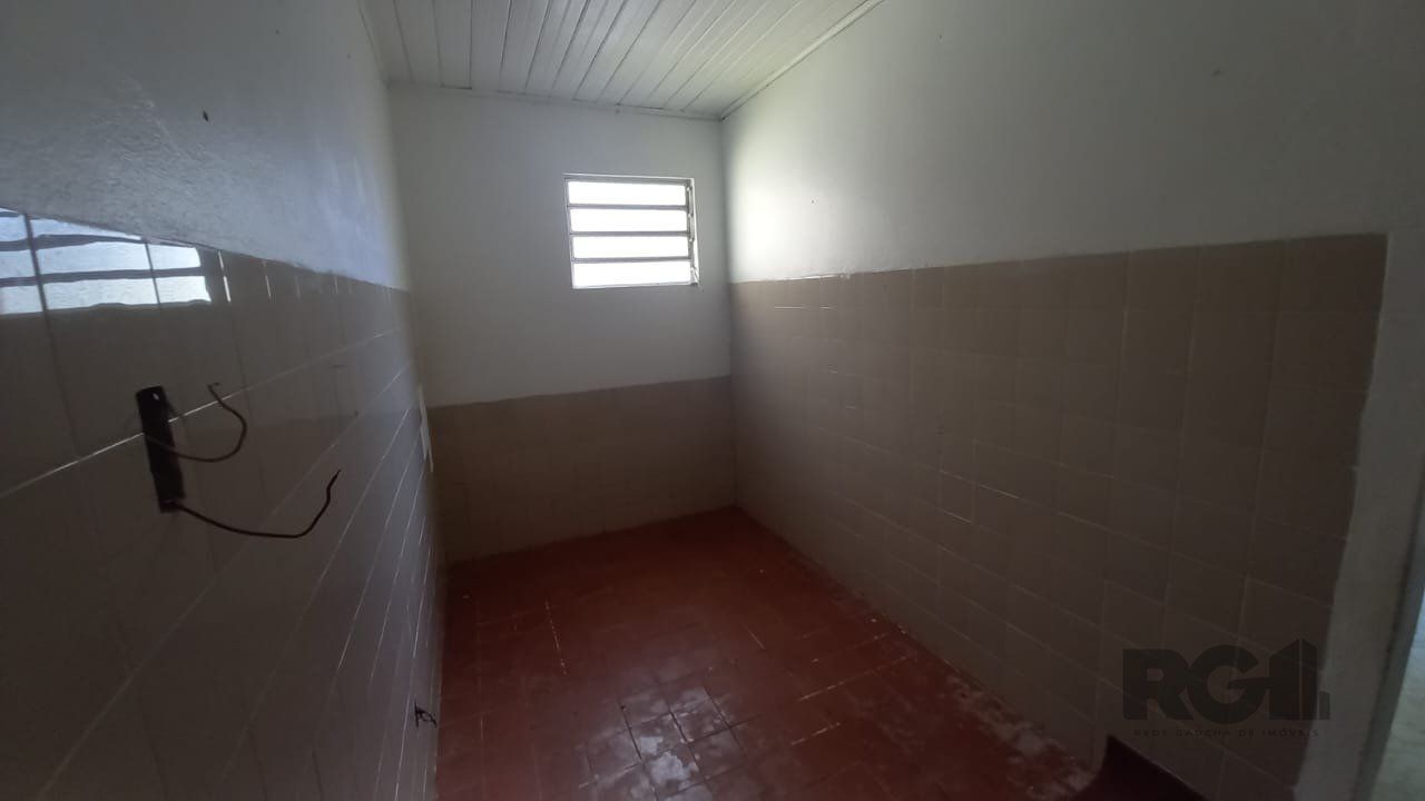 Casa à venda com 2 quartos, 51m² - Foto 12