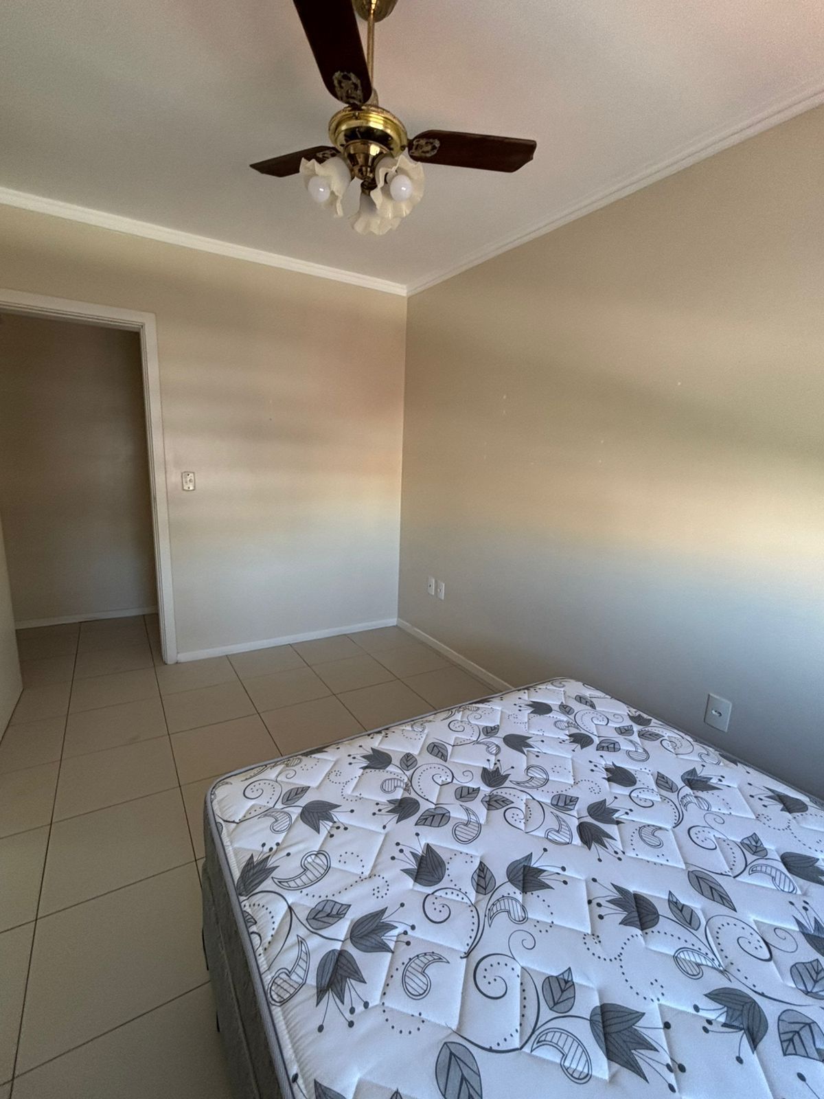 Apartamento à venda com 3 quartos, 135m² - Foto 12