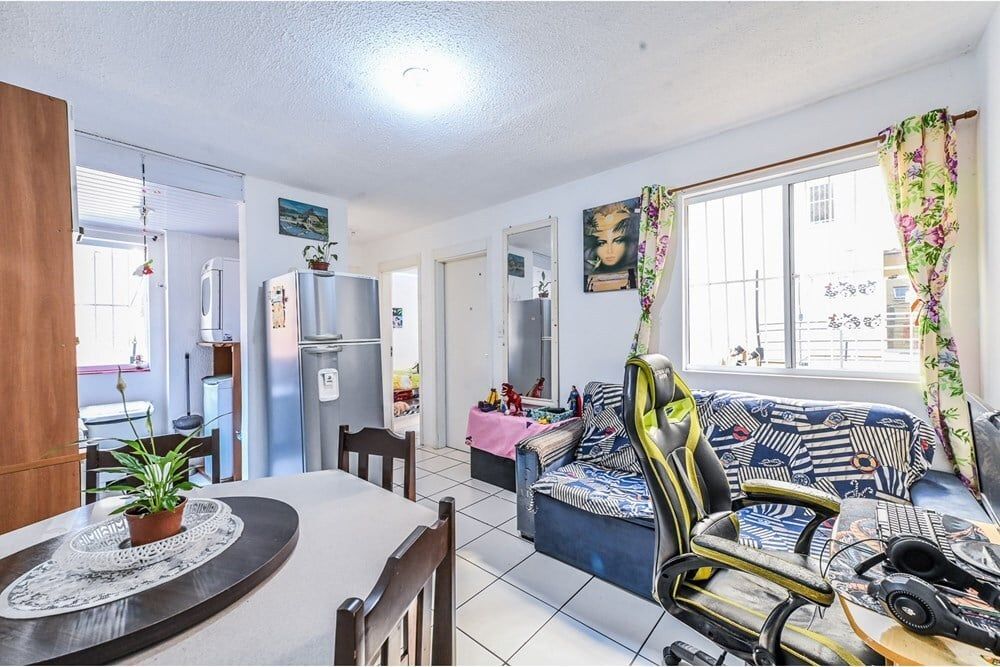 Apartamento 2 dormitórios no bairro Coronel Aparício Borges
