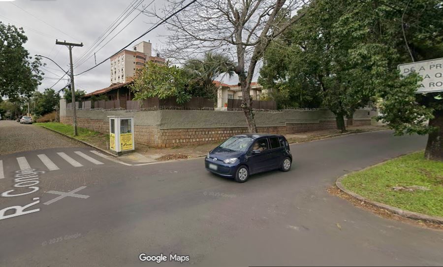 AMPLO TERRENO DE ESQUINA NAS IMEDIAÇÕES DO TERMINAL TRIANGULO