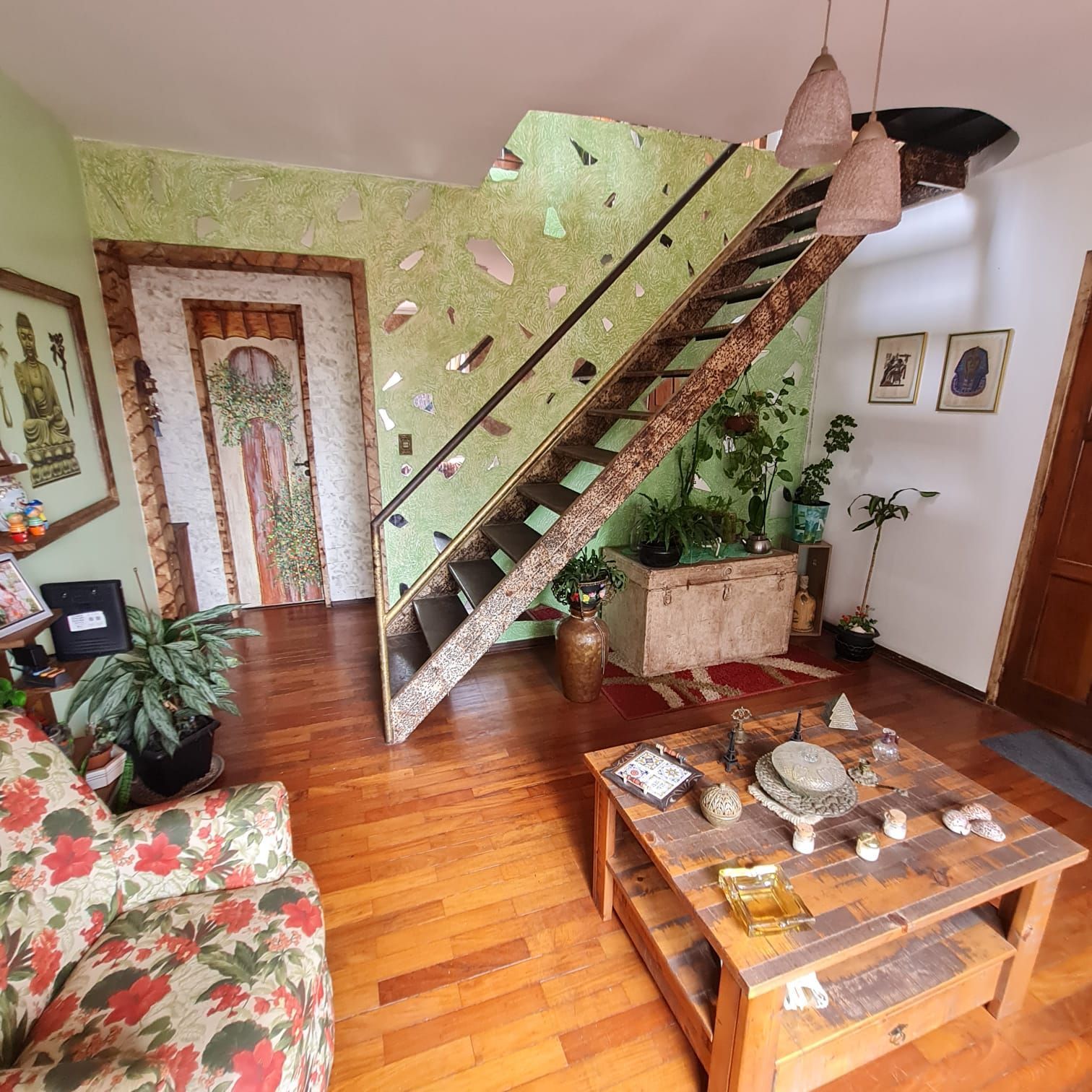 SALA
