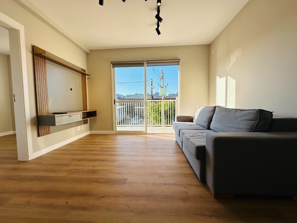 Apartamento 2 dormitórios no bairro Vila Cachoeirinha