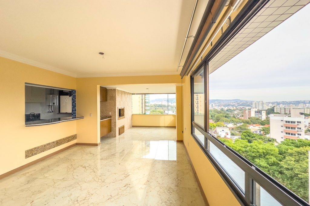 Apartamento 3 dormitórios no bairro Petrópolis