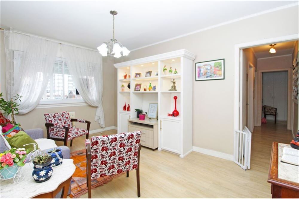 Apartamento 3 dormitórios no bairro Menino Deus