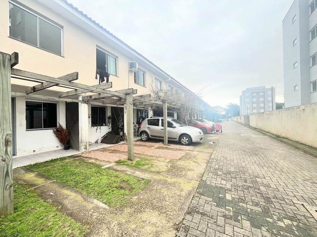 Casa 2 dormitórios no bairro Ipanema