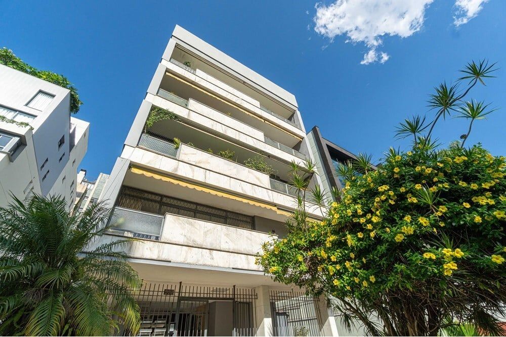 Apartamento 4 dormitórios no bairro Auxiliadora