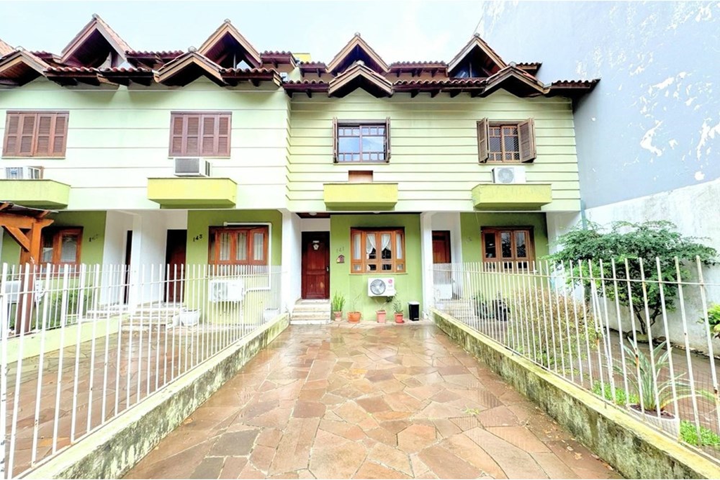 Casa 3 dormitórios no bairro Jardim Itu