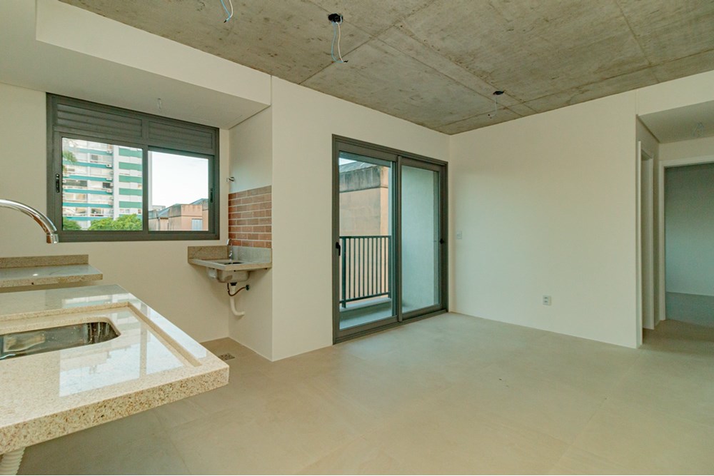 Apartamento 2 dormitórios no bairro Bom Fim