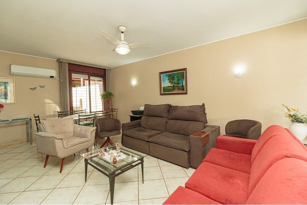 Casa 3 dormitórios no bairro Passo da Areia