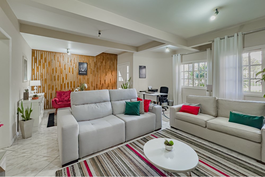 Casa 3 dormitórios no bairro Sarandi