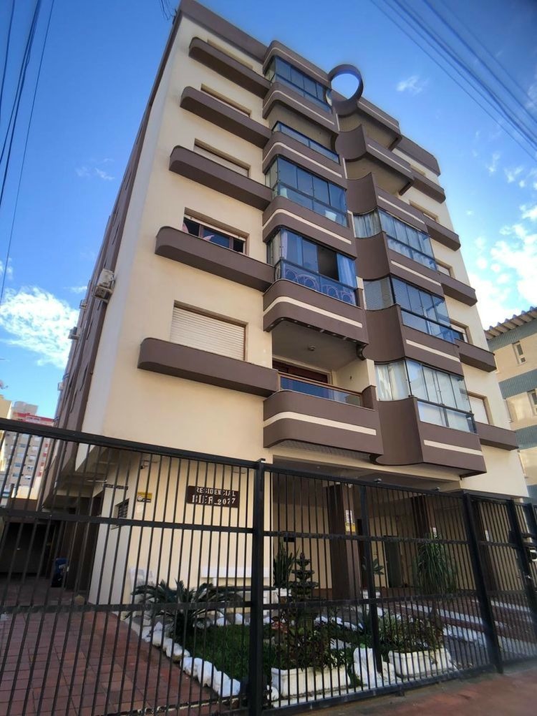 Apartamento 3 dormitórios no bairro Centro