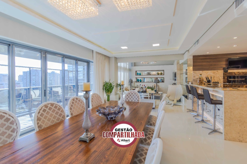 Apartamento 4 dormitórios no bairro Jardim Europa