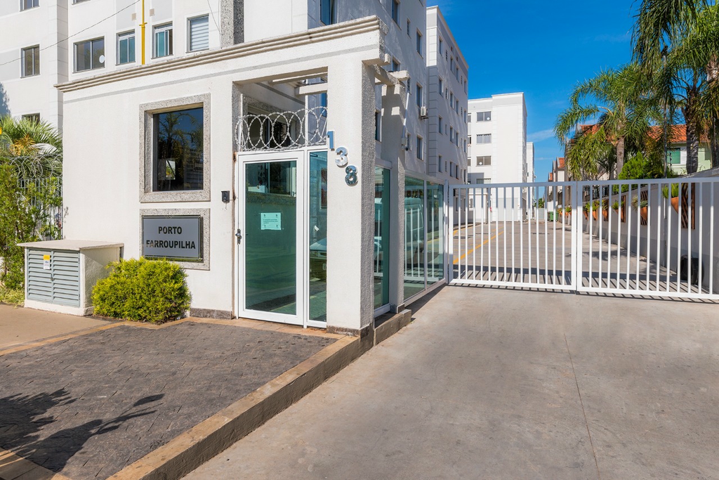 Apartamento 2 dormitórios no bairro Parque Santa Fé