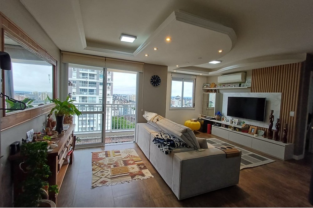 Apartamento 3 dormitórios no bairro Cristo Redentor