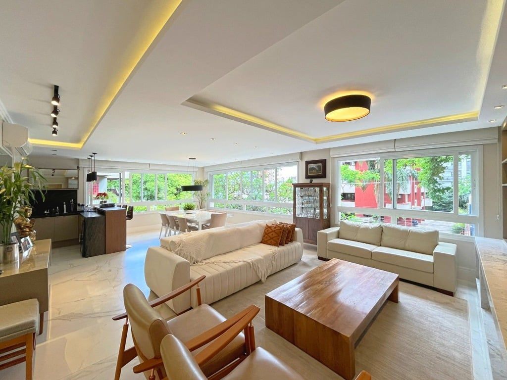 Apartamento 3 dormitórios no bairro Petrópolis