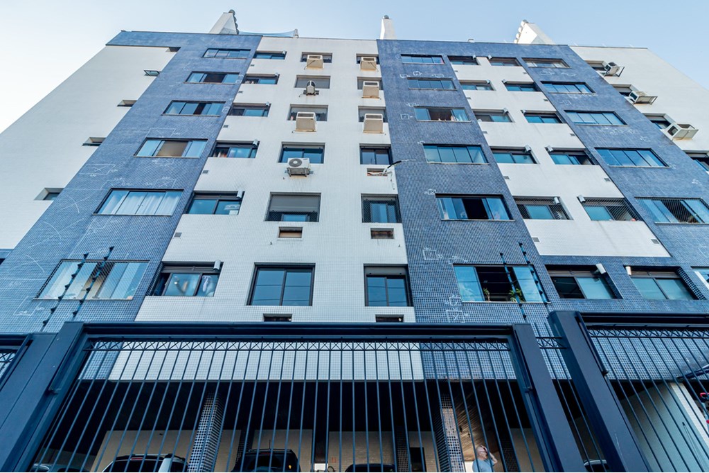 Apartamento 2 dormitórios no bairro Passo da Areia