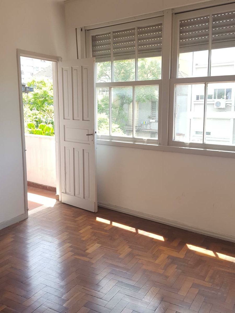 Apartamento 2 dormitórios no bairro Cidade Baixa