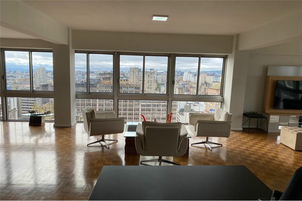 Apartamento 3 dormitórios no bairro Centro Histórico