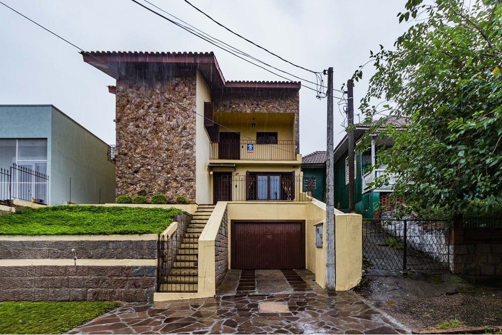 Casa 3 dormitórios no bairro Vila Ipiranga